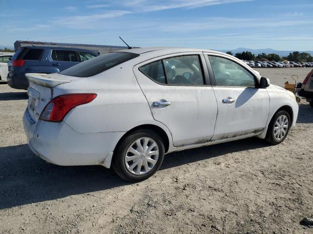  NISSAN VERSA 2013 Білий