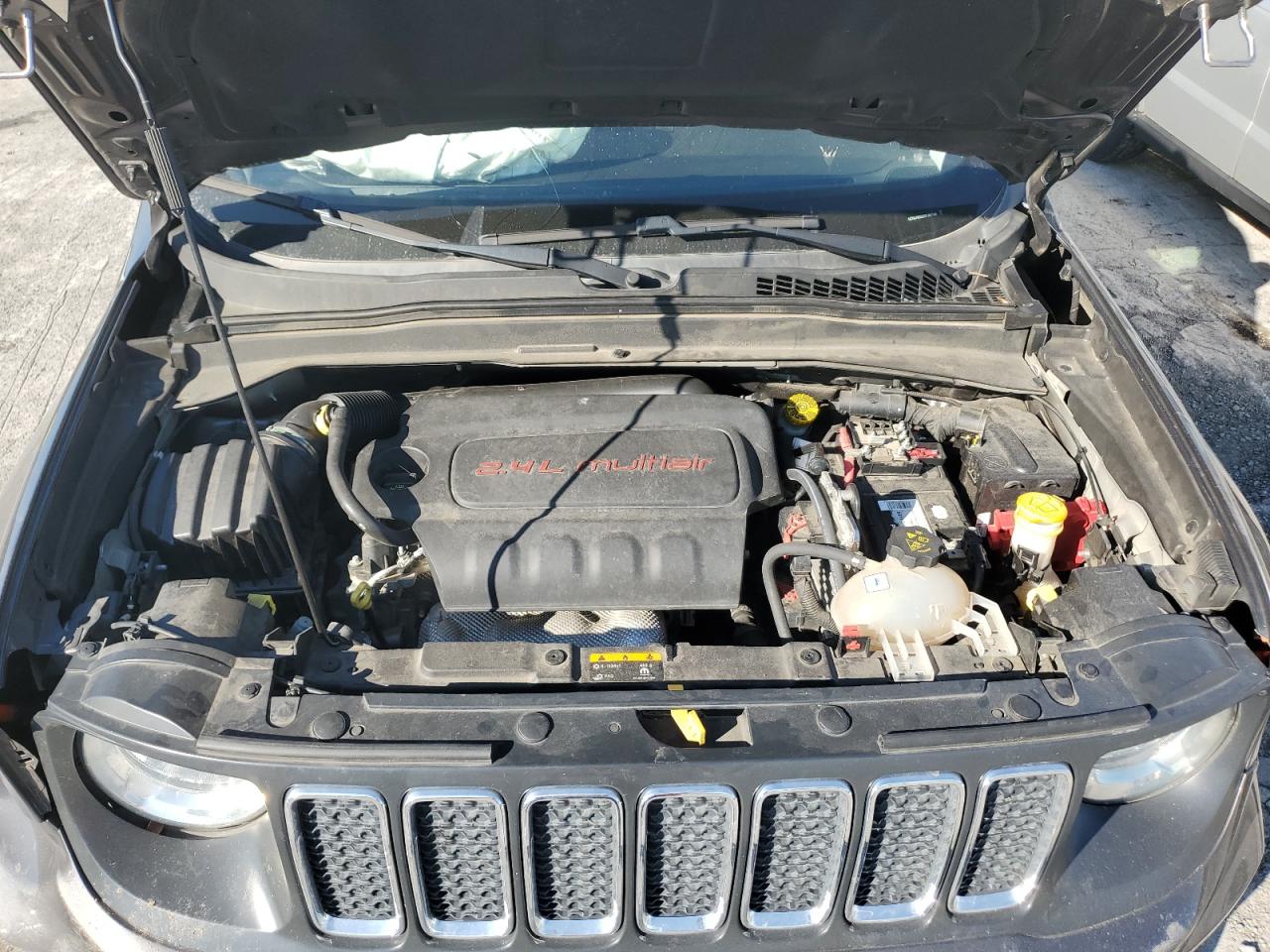 2019 Jeep Renegade Latitude VIN: ZACNJABB2KPJ81748 Lot: 70668134