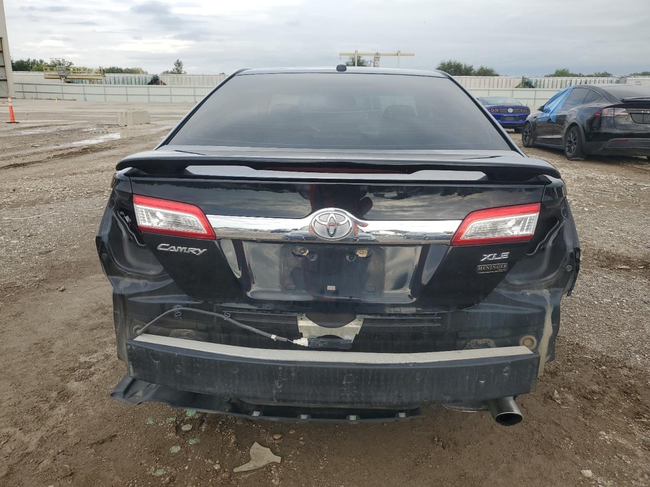 4T1BF1FK1CU137155 2012 Toyota Camry Base