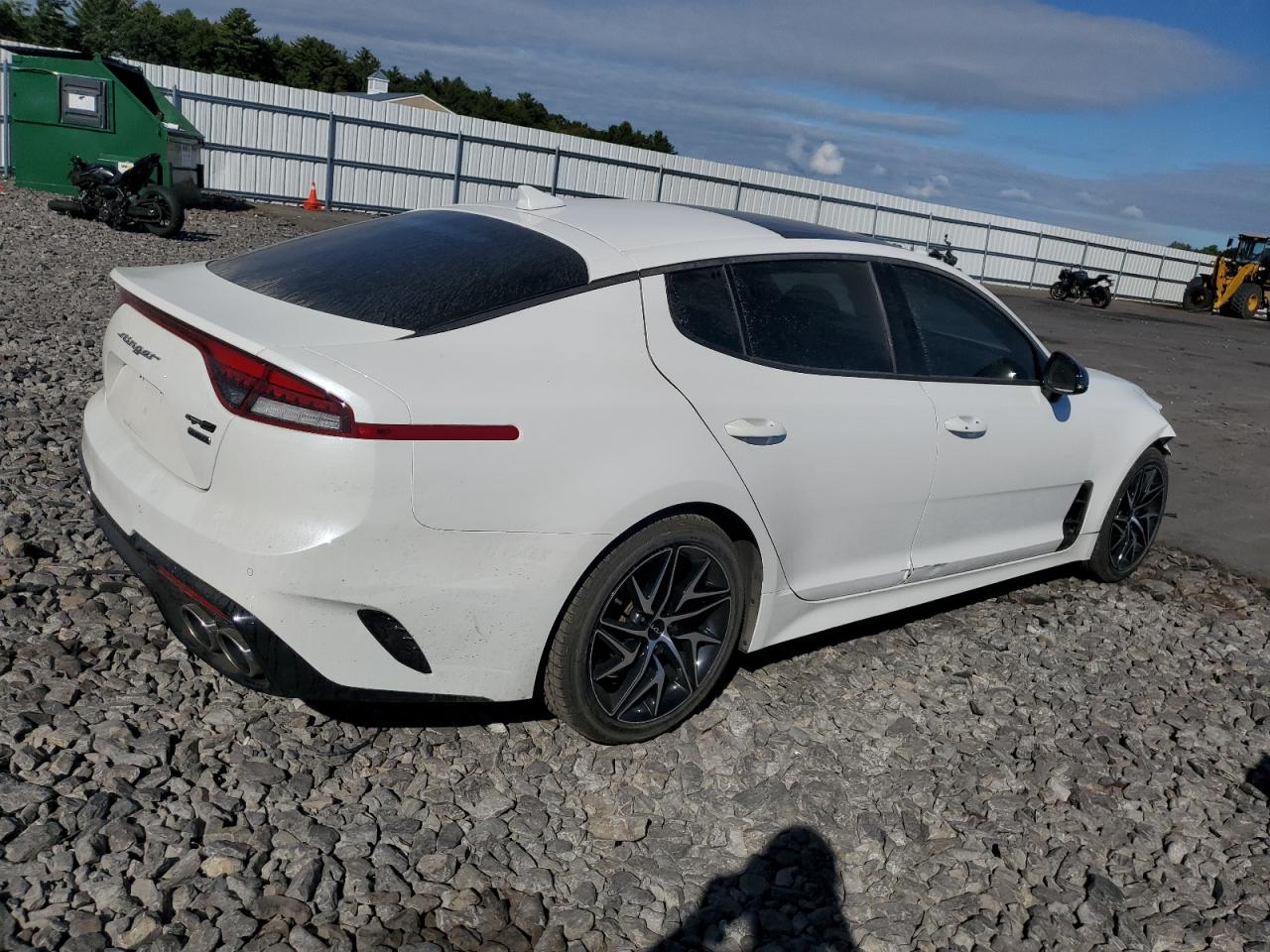 2022 Kia Stinger - Image 3
