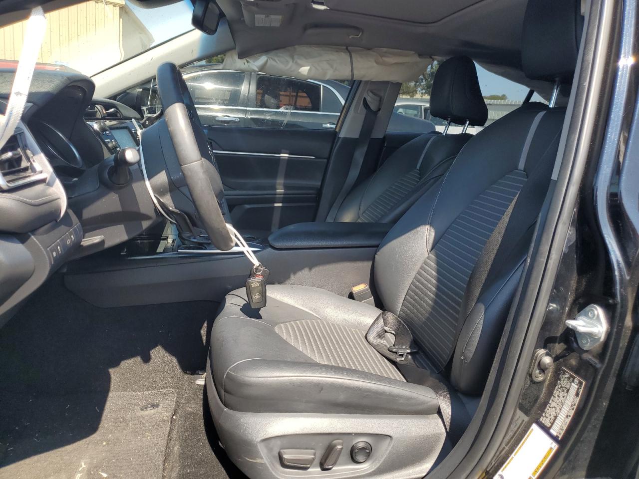 2018 Toyota Camry - Image 7