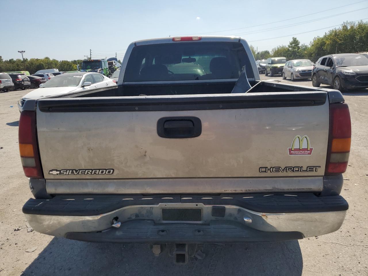 2000 Chevrolet Silverado K1500 VIN: 2GCEK19T8Y1351015 Lot: 71933164