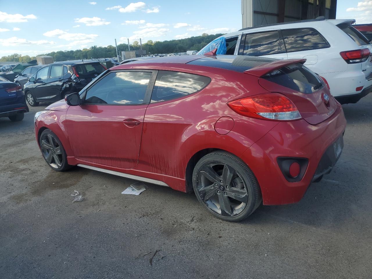 2015 Hyundai Veloster - Image 2