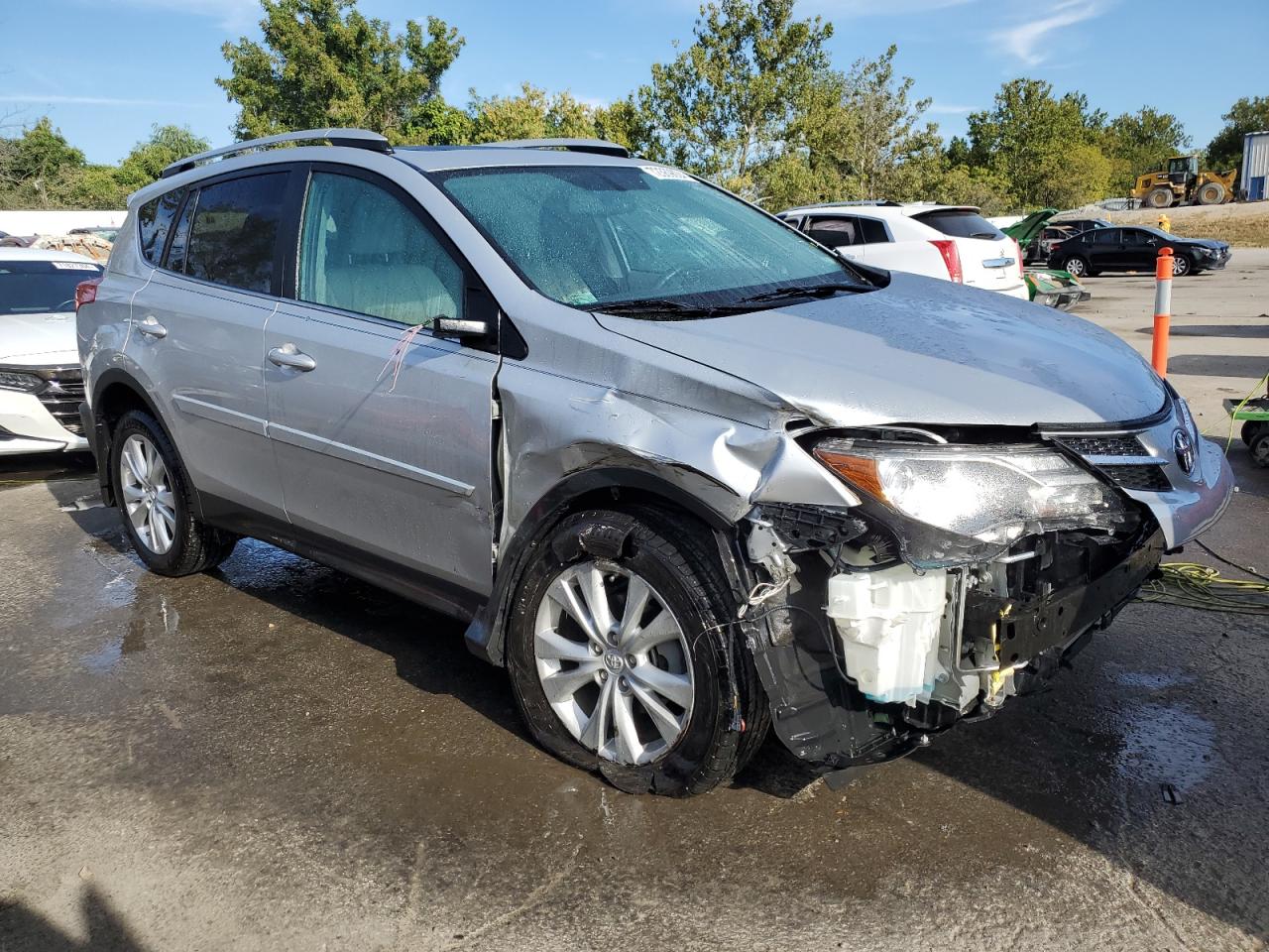 2013 Toyota RAV 4 - Image 4
