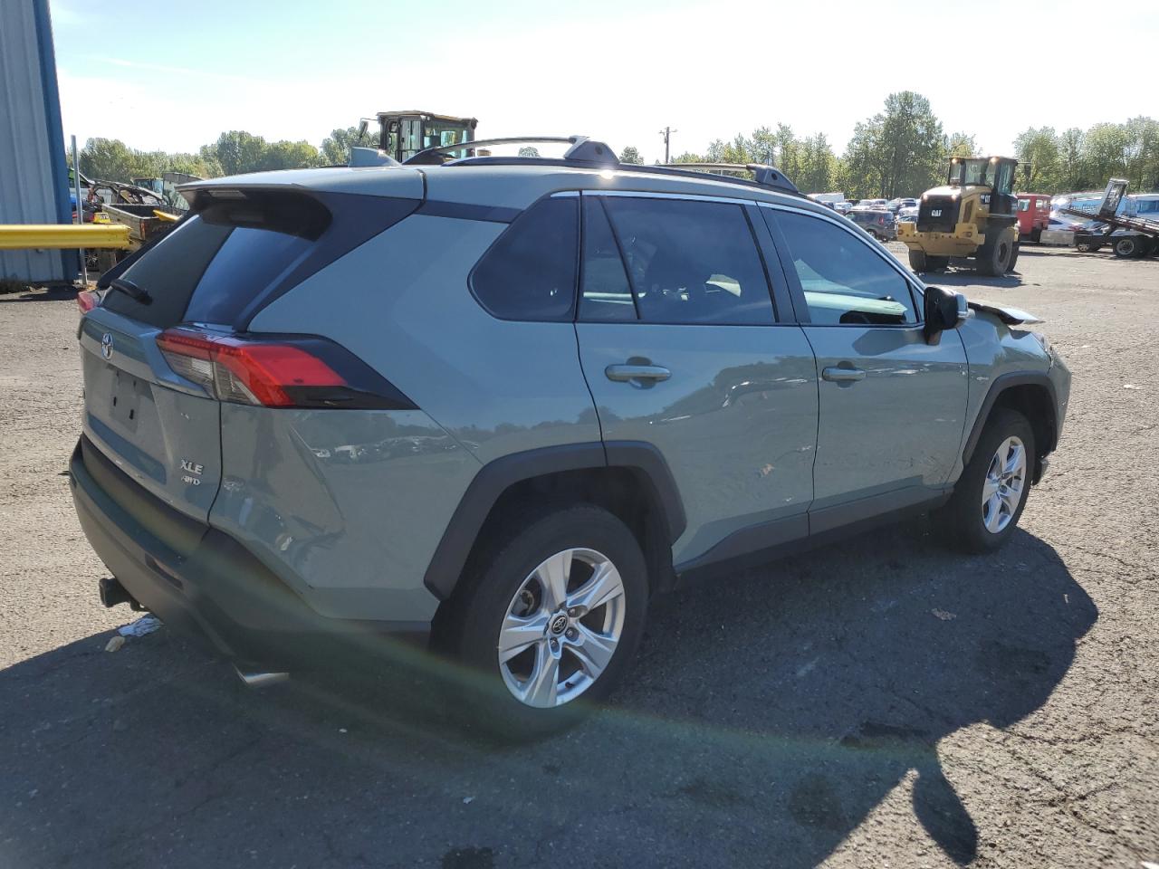 2021 Toyota RAV 4 - Image 3