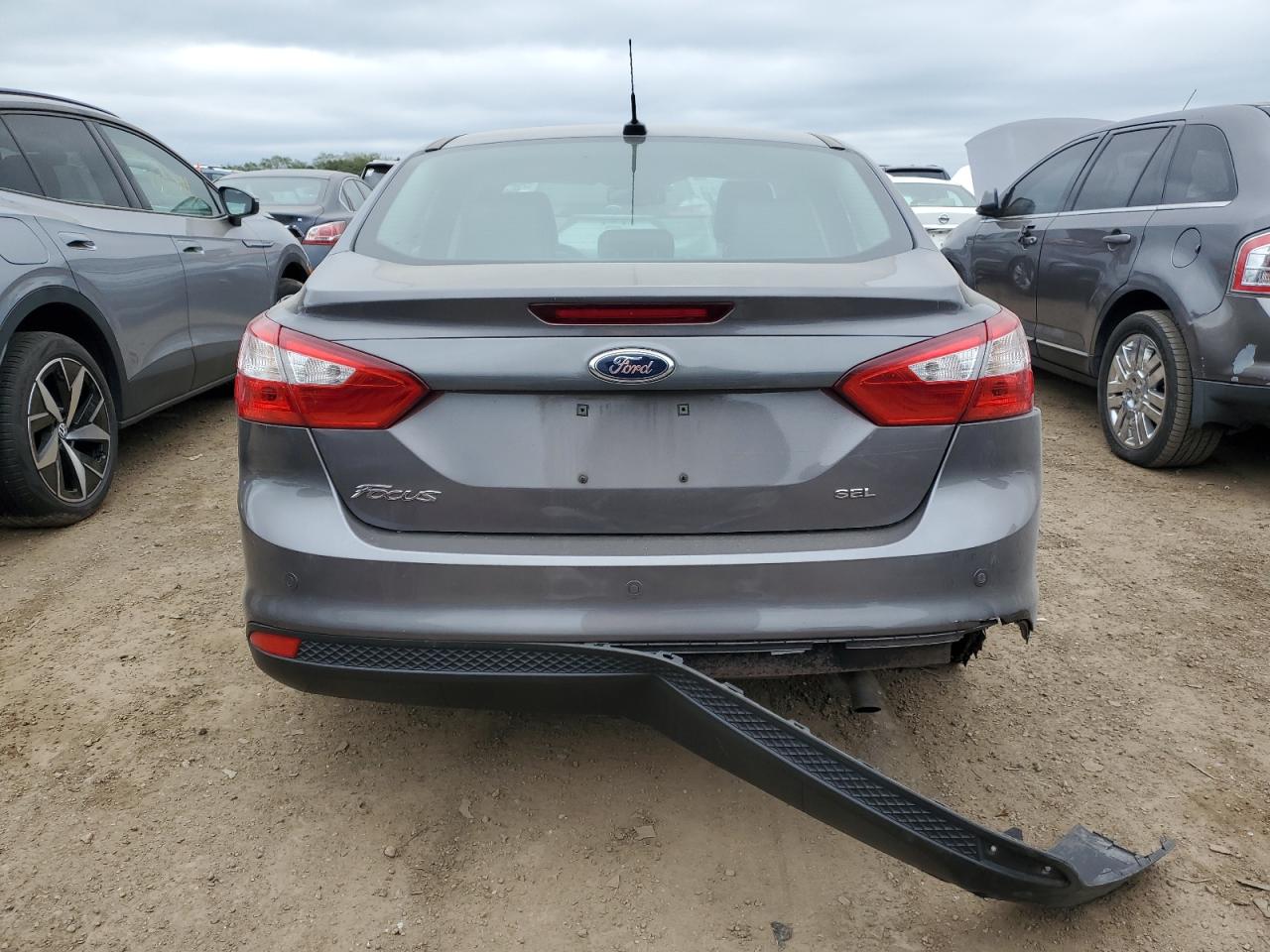 2012 Ford Focus Sel VIN: 1FAHP3H2XCL220440 Lot: 73030254