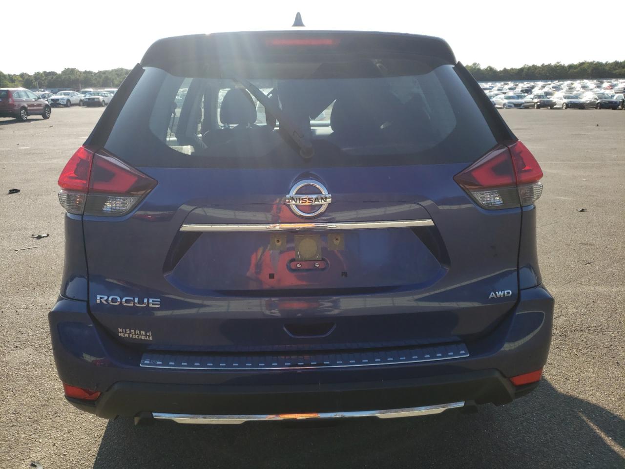 2019 Nissan Rogue S VIN: JN8AT2MV3KW387936 Lot: 70196194