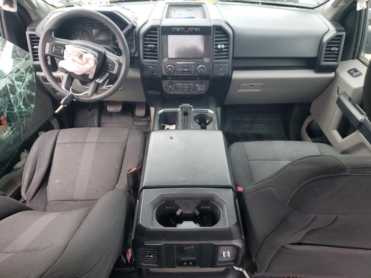 2017 Ford F150 Supercrew VIN: 1FTEW1EP8HFC77827 Lot: 69992684