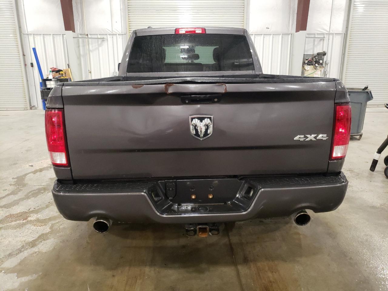 2015 Ram 1500 St VIN: 1C6RR7FT3FS586205 Lot: 70789924