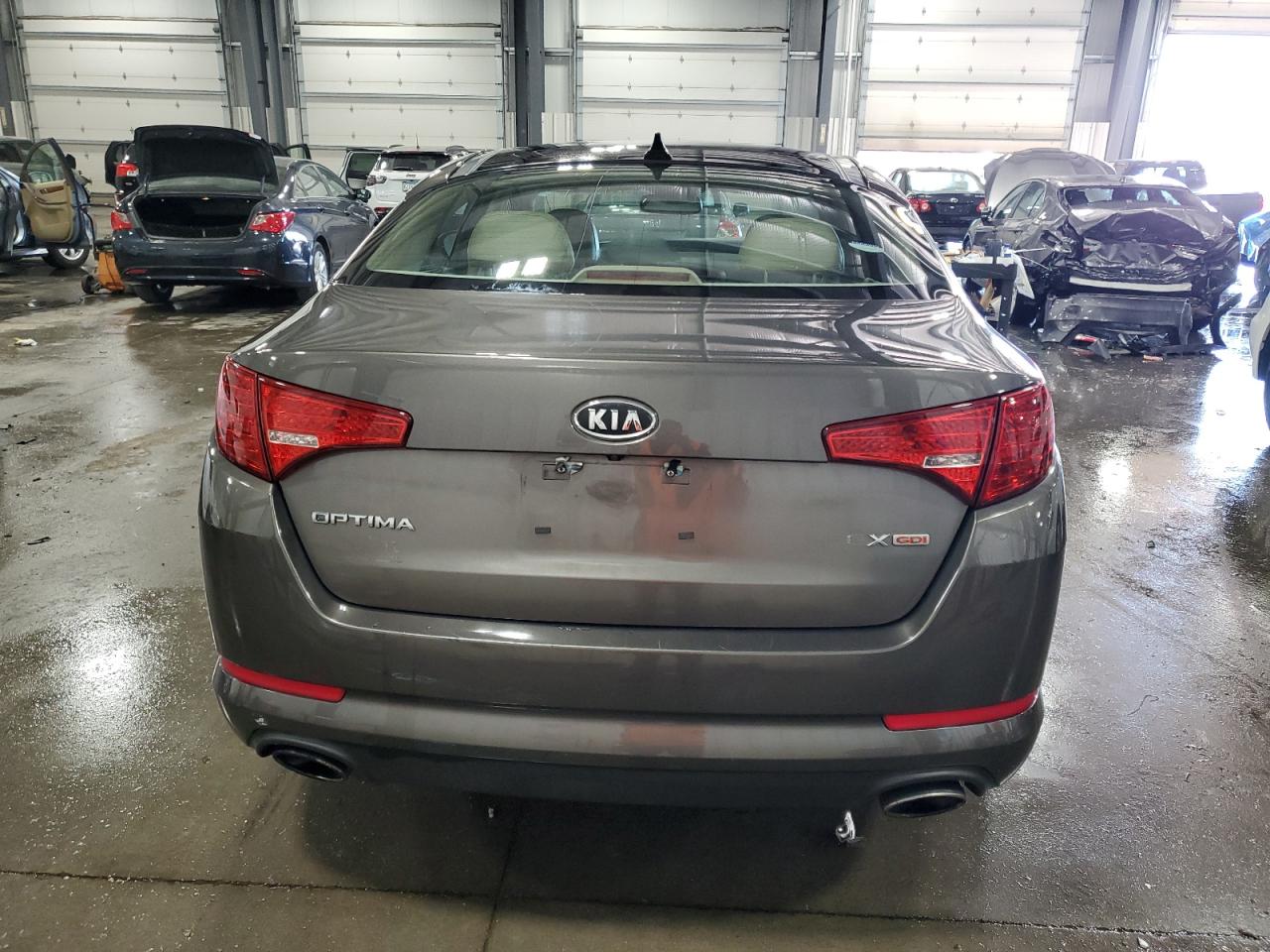 KNAGN4A74B5158654 2011 Kia Optima Ex