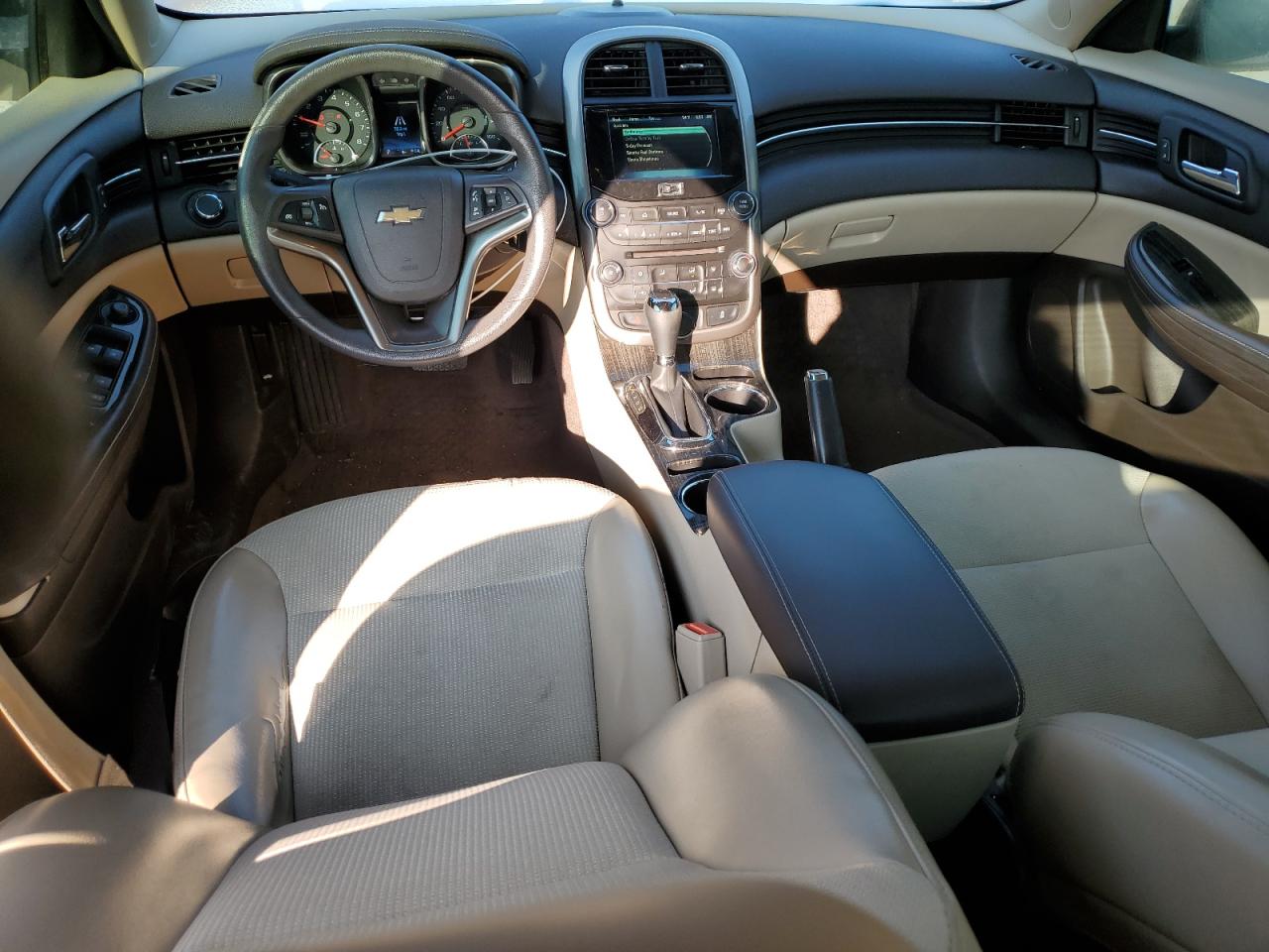 2014 Chevrolet Malibu - Image 8