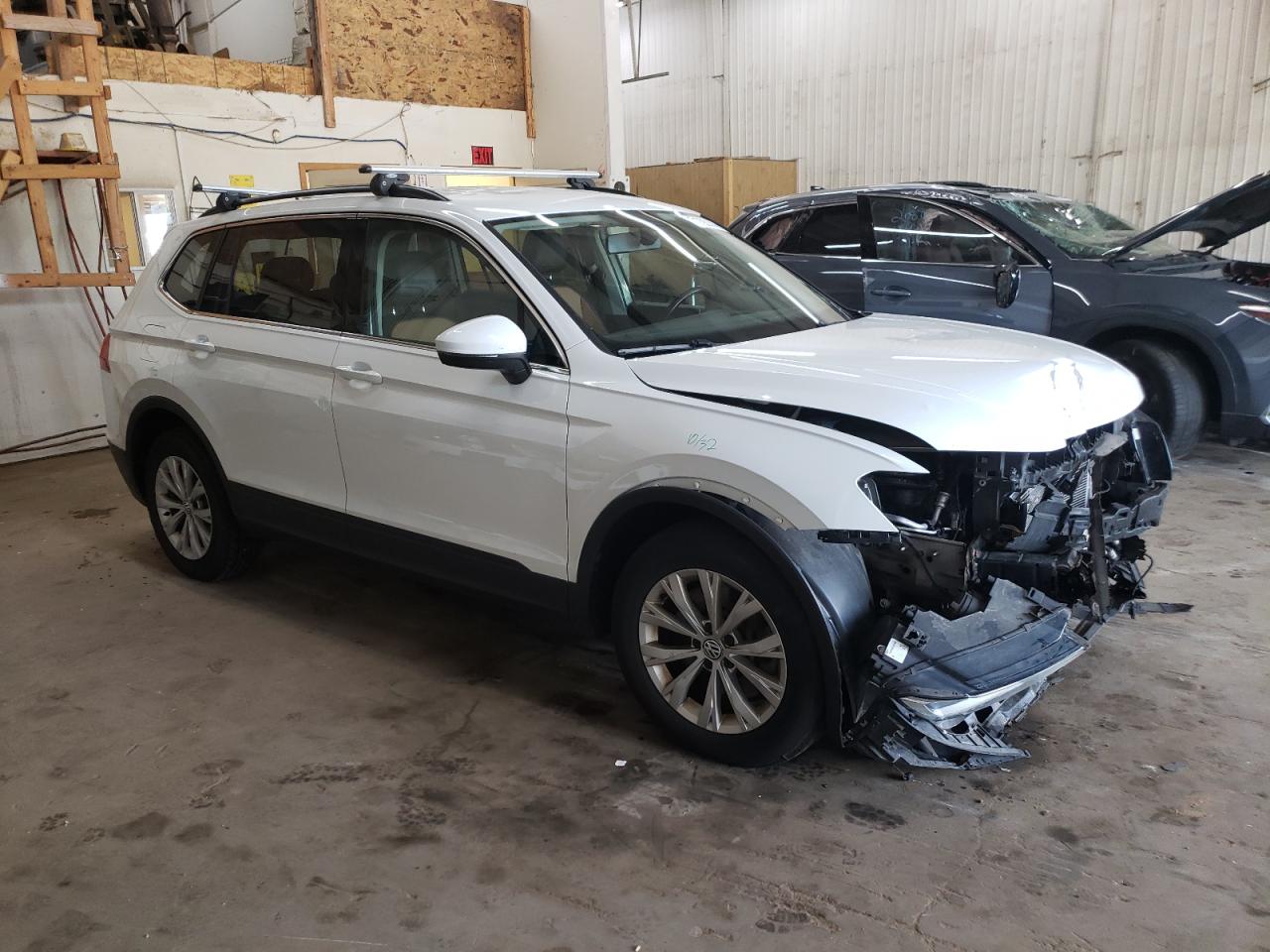 VIN 3VV2B7AXXKM046251 2019 VOLKSWAGEN TIGUAN no.4