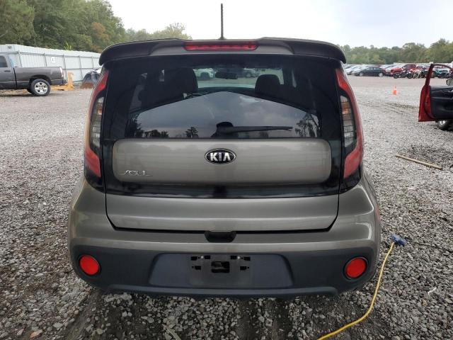  KIA SOUL 2017 Silver