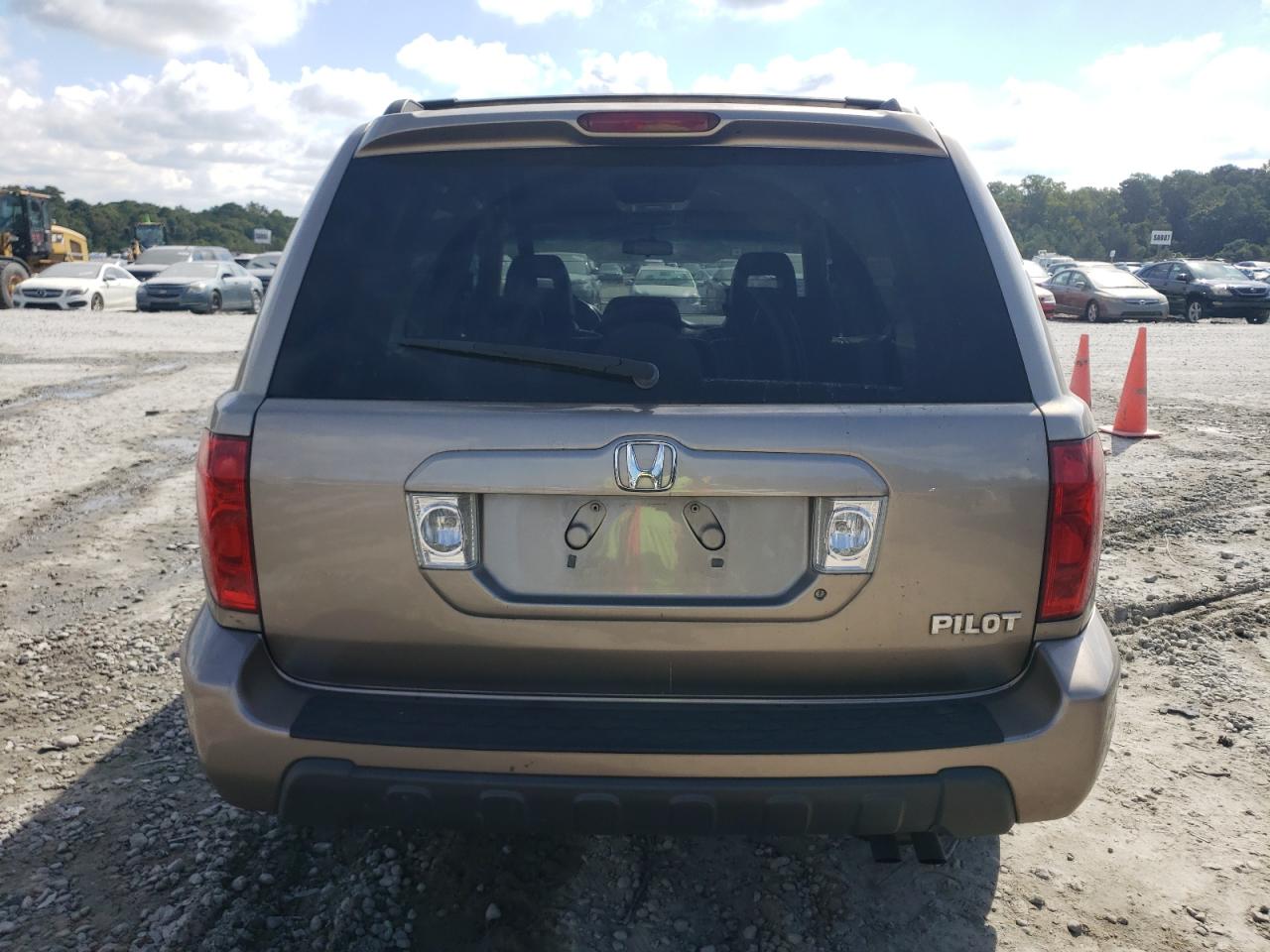 2004 Honda Pilot Exl VIN: 2HKYF185X4H592247 Lot: 72163364