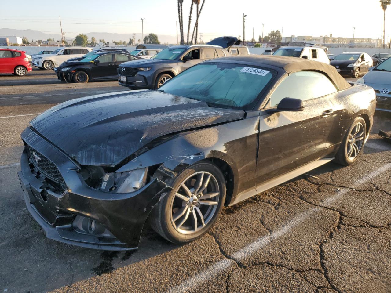 1FATP8UH1H5205113 2017 FORD MUSTANG - Image 1