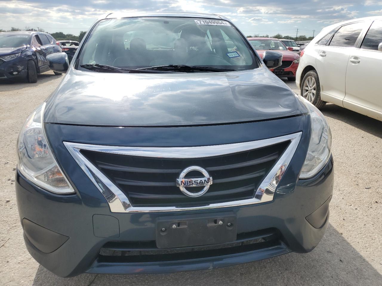 2017 Nissan Versa - Image 5