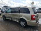 2011 Chrysler Town & Country Touring L en Venta en Chicago Heights, IL - Side