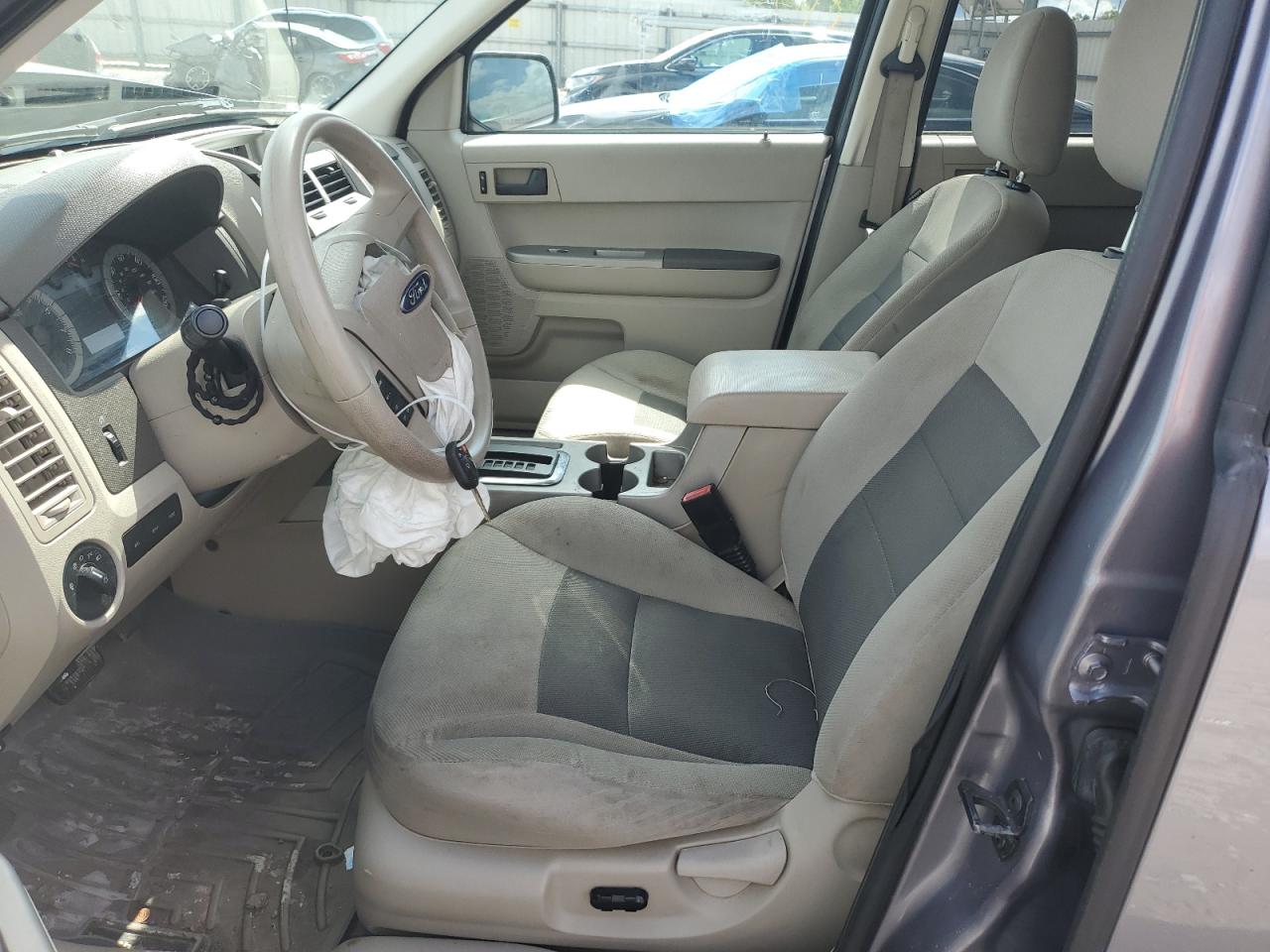 2008 Ford Escape - Image 7