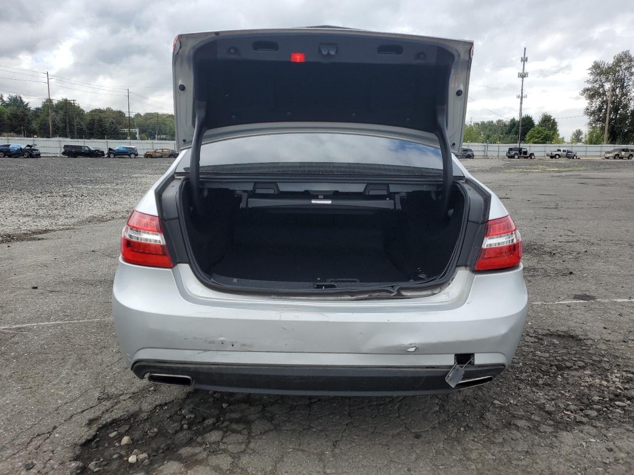 2013 Mercedes-Benz E 350 VIN: WDDHF5KB5DA679055 Lot: 70300404