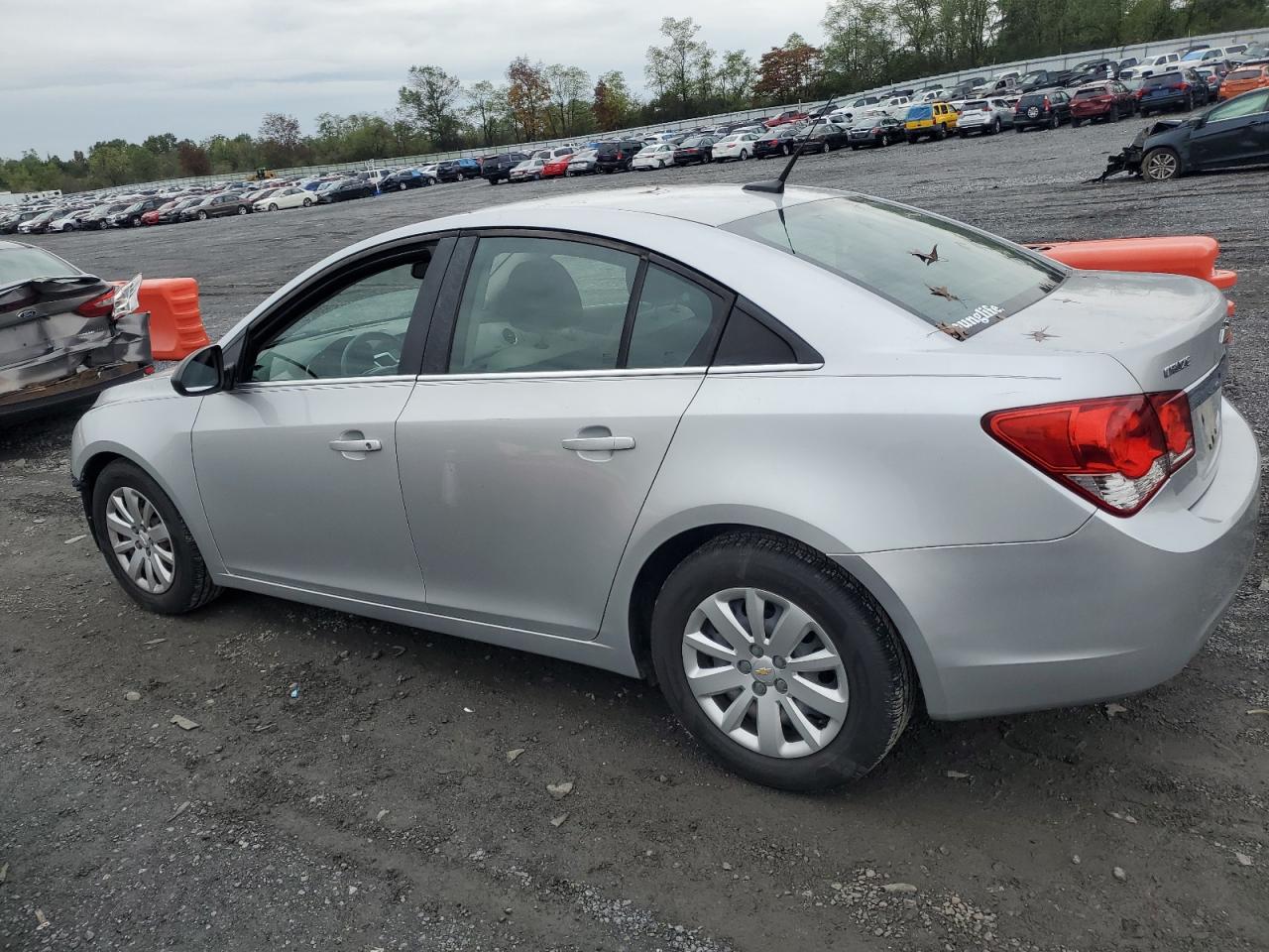 1G1PC5SH5B7209744 2011 Chevrolet Cruze Ls