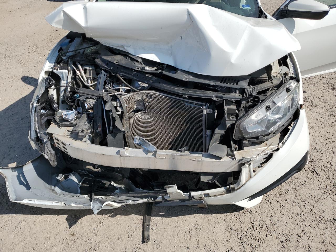 2018 Honda Civic - Image 12