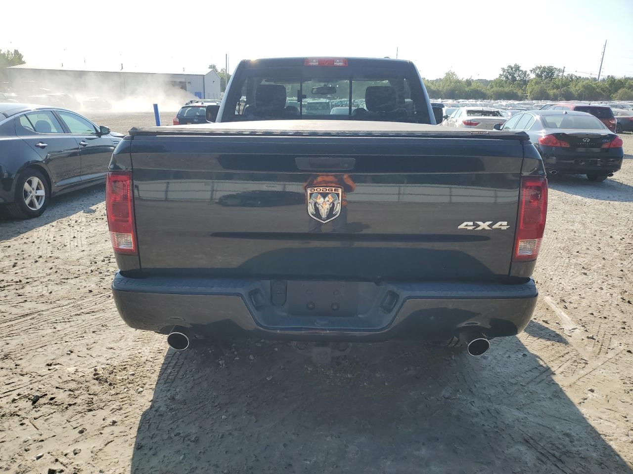 2010 Dodge Ram 1500 VIN: 3D7JV1ET3AG157085 Lot: 71175654