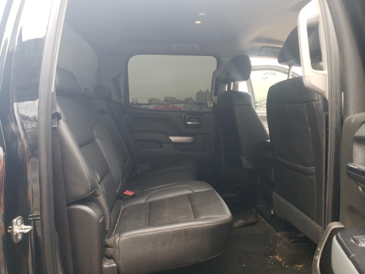 2018 Chevrolet Silverado - Image 10