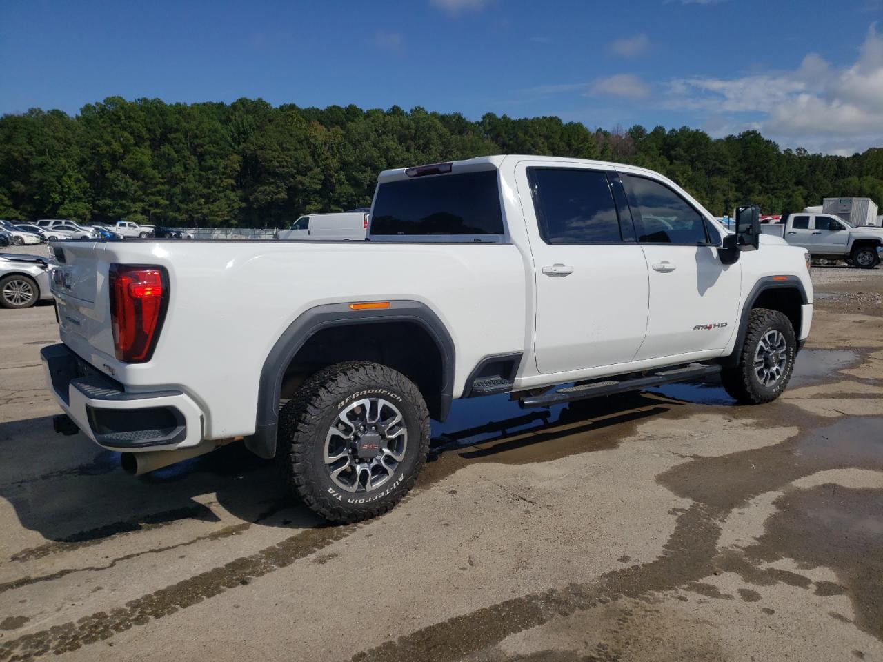 2021 GMC Sierra - Image 3