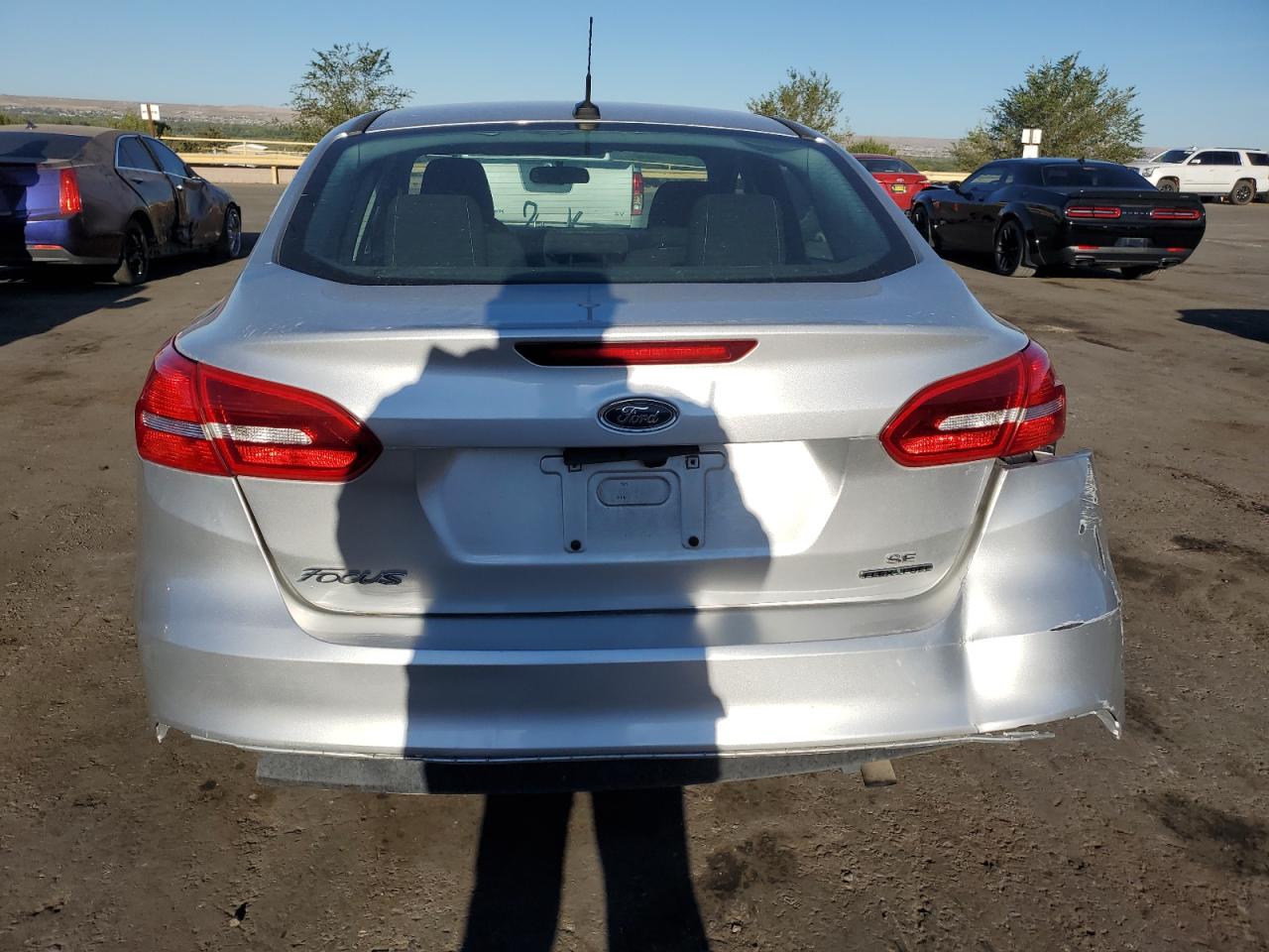 2015 Ford Focus Se VIN: 1FADP3F27FL243681 Lot: 71806774