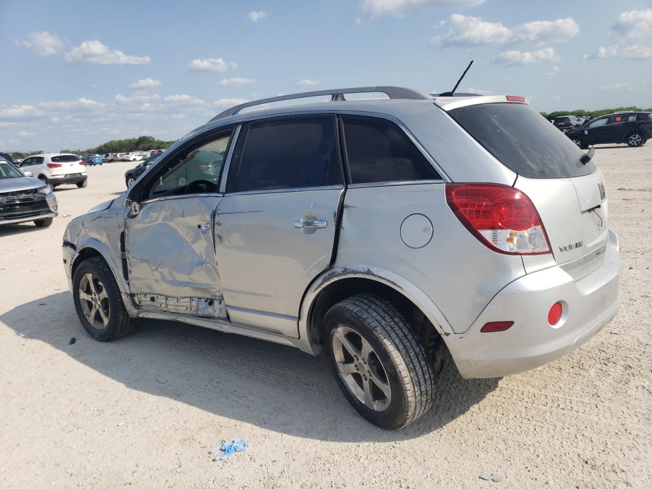 2009 Saturn VUE - Image 2