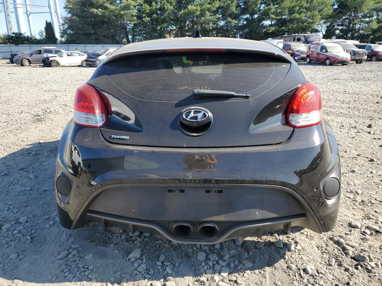 KMHTC6AE9FU228853 2015 Hyundai Veloster Turbo