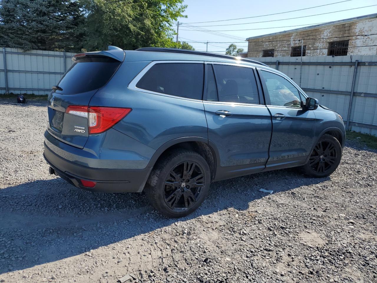 2021 Honda Pilot Se VIN: 5FNYF6H27MB045583 Lot: 68638944