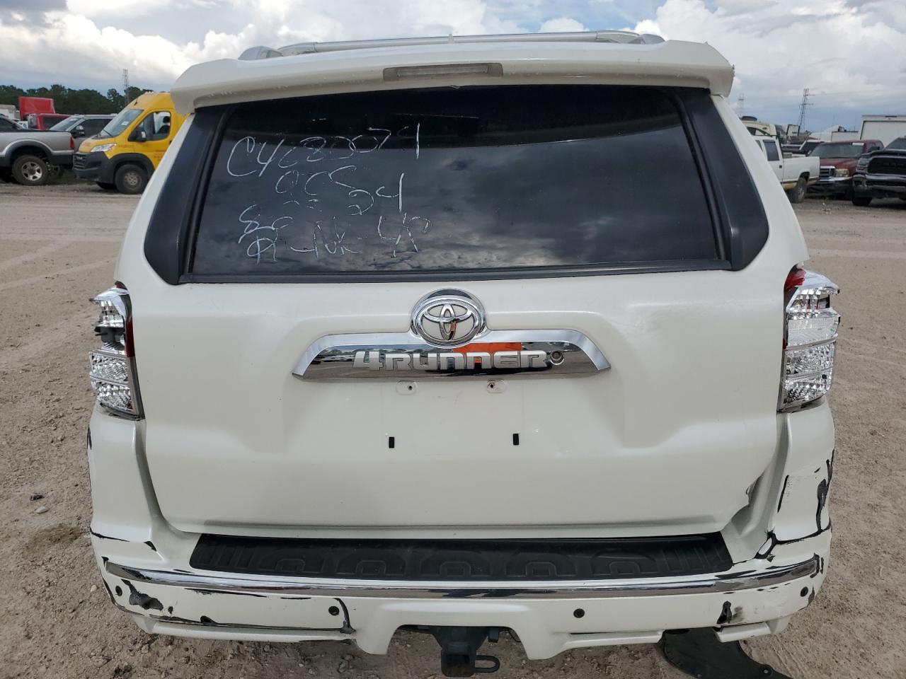 JTEZU5JR6B5023144 2011 Toyota 4Runner Sr5