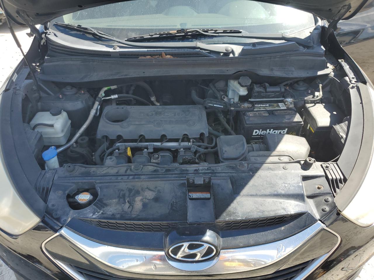 2012 Hyundai Tucson - Image 12