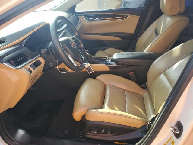 Седаны CADILLAC XTS 2013 Кремовый