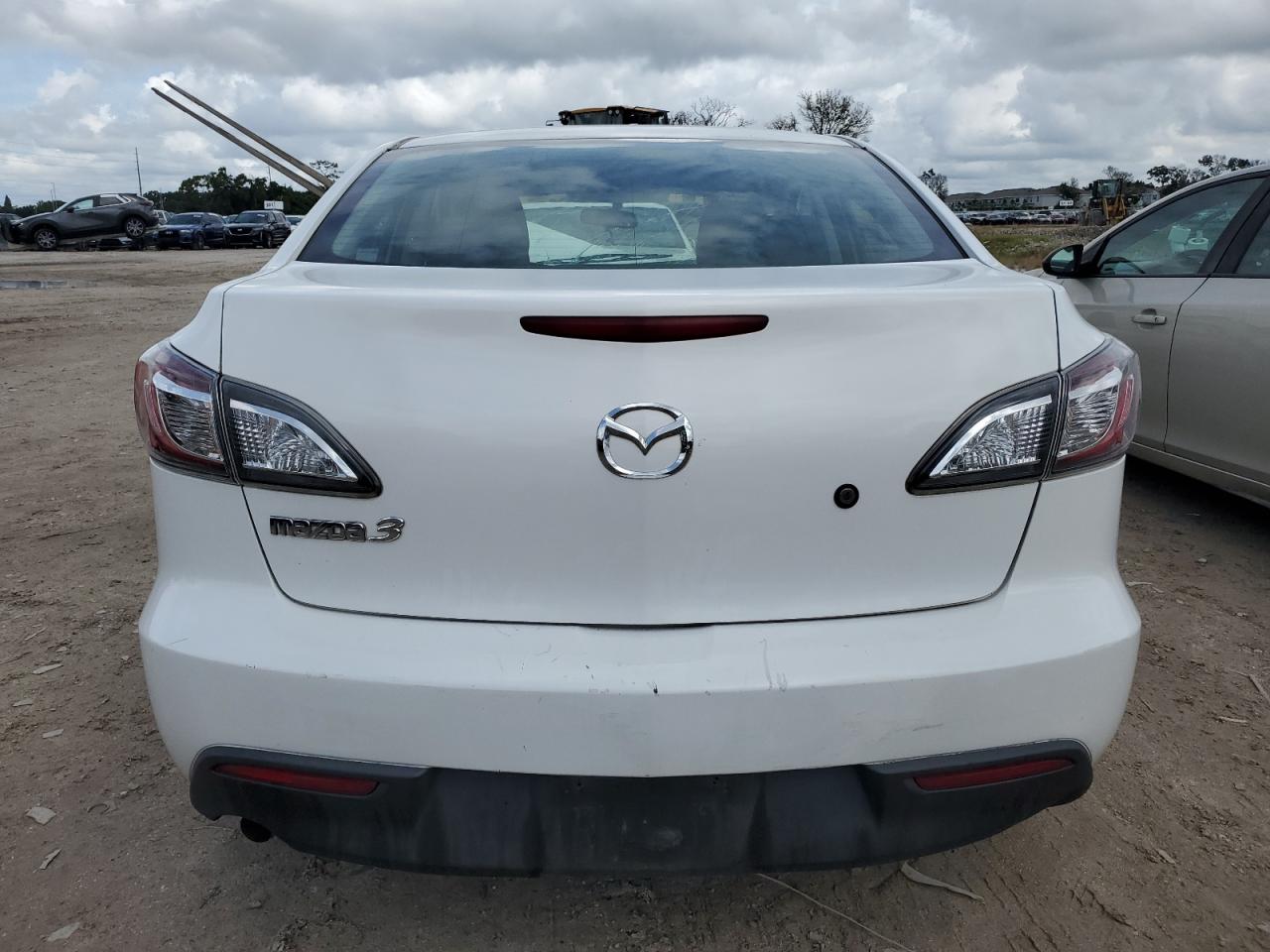 JM1BL1SF4A1251042 2010 Mazda 3 I