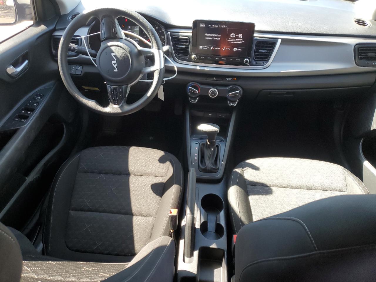 3KPA24AD4NE497270 2022 Kia Rio Lx