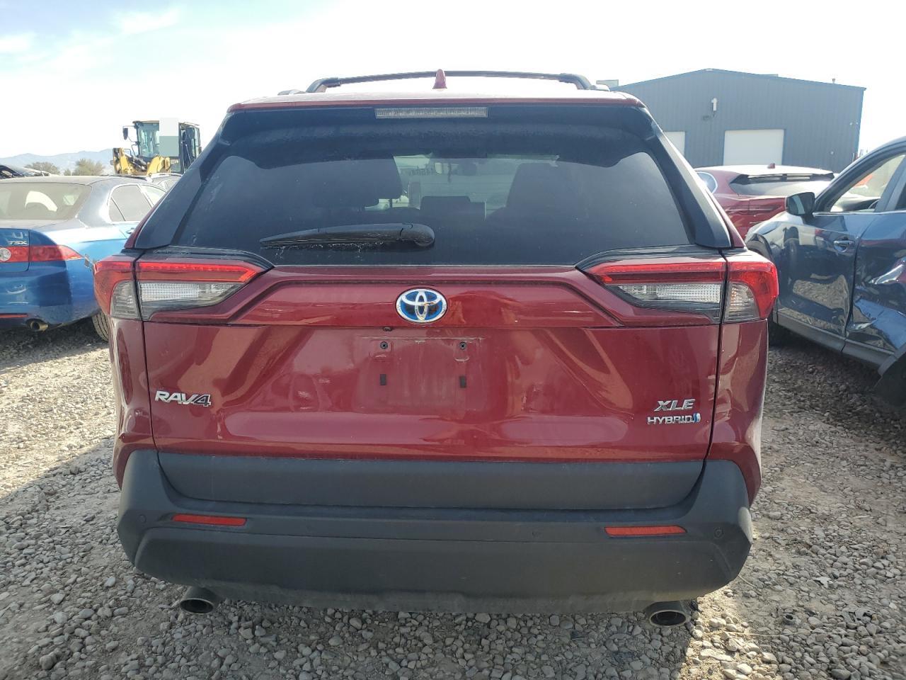 2022 Toyota Rav4 Xle Premium VIN: 4T3B6RFV1NU088185 Lot: 72144564