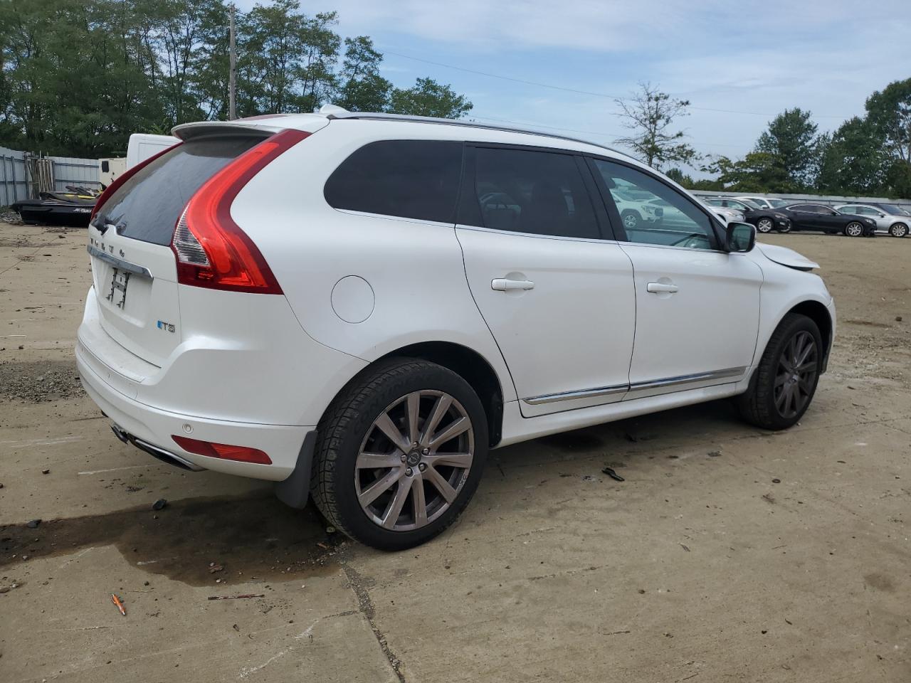 YV440MDU2H2139033 2017 Volvo Xc60 T5 Inscription