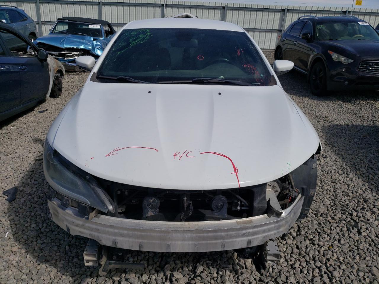 2015 Chrysler 200 - Image 5