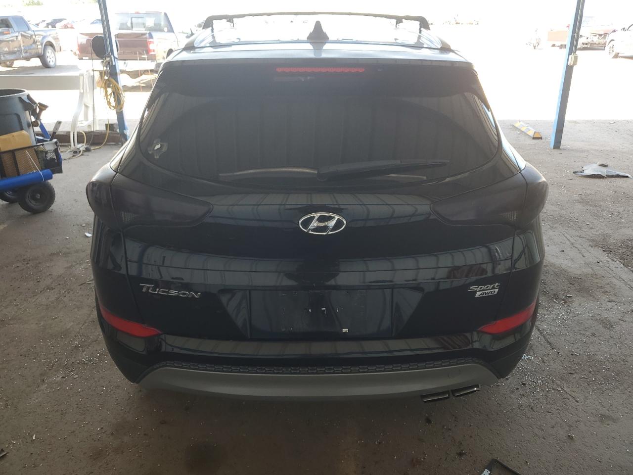 KM8J3CAL9JU747821 2018 Hyundai Tucson Sport