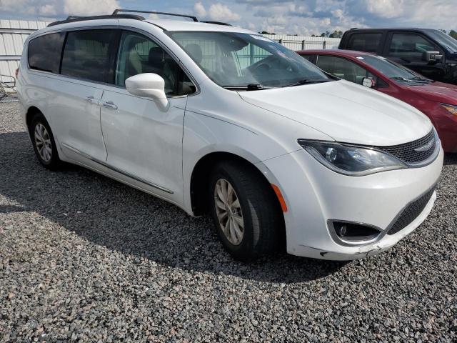  CHRYSLER PACIFICA 2017 White