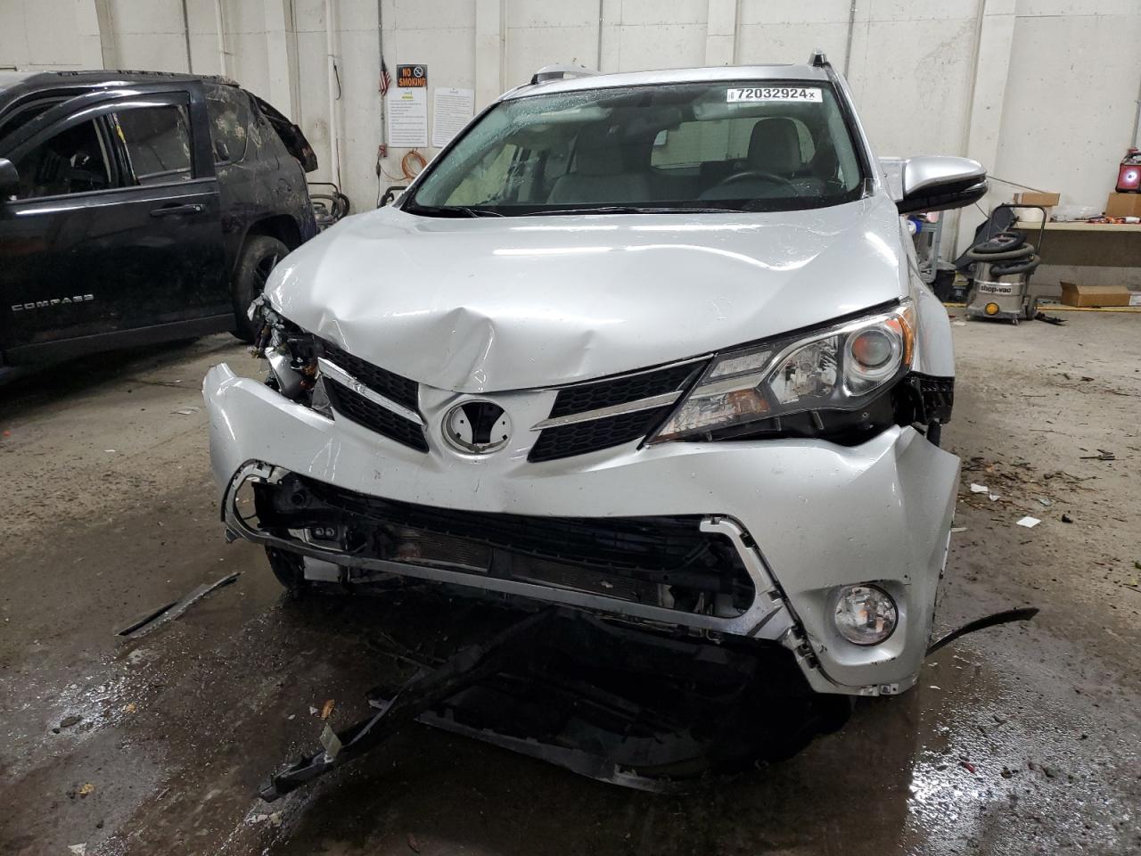 2015 Toyota Rav4 Xle VIN: JTMWFREV7FD048632 Lot: 72032924