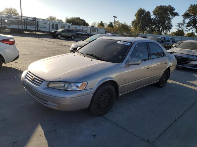 1999 Toyota Camry Ce