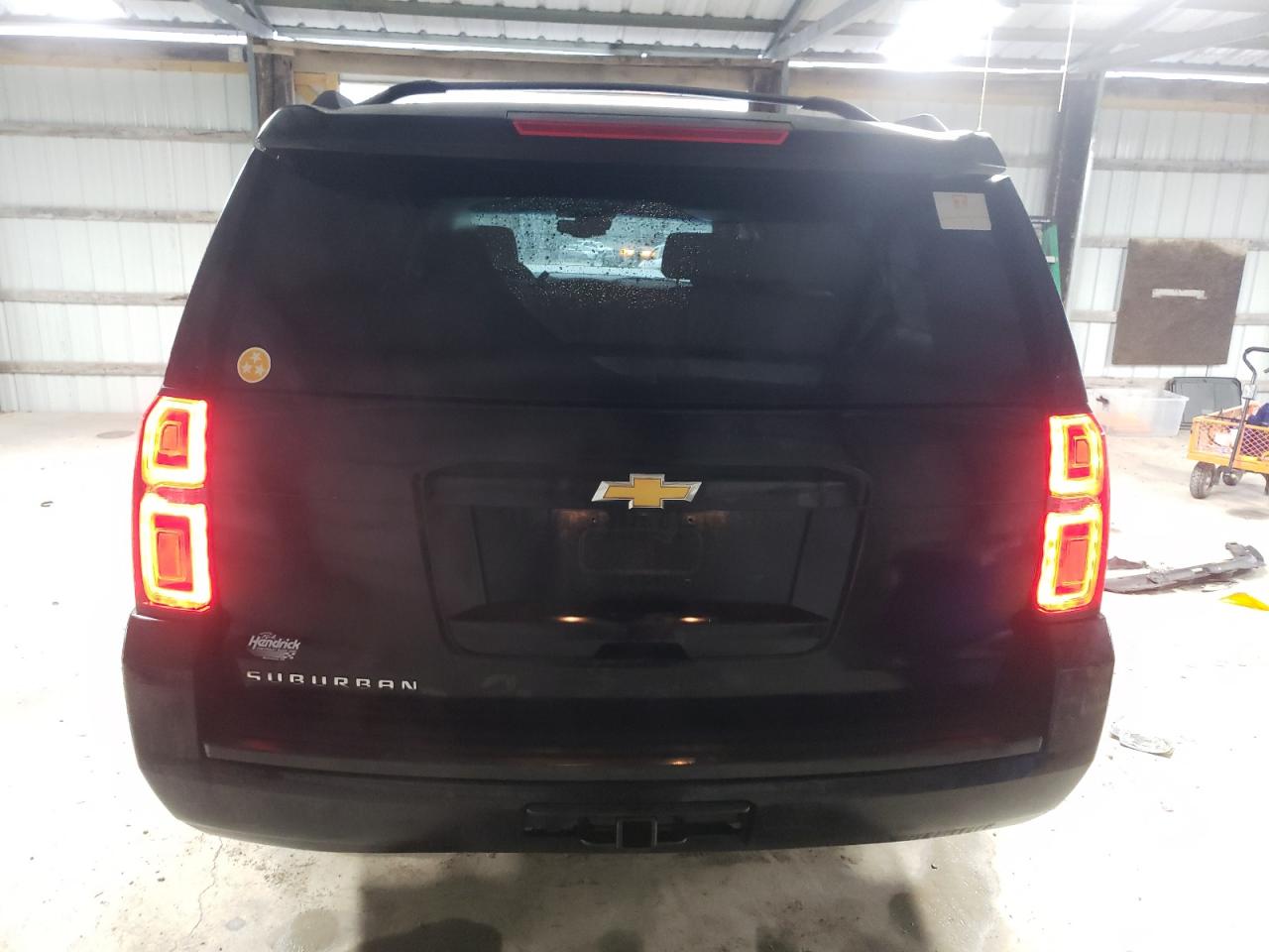 1GNSKHKC6HR351650 2017 Chevrolet Suburban K1500 Lt