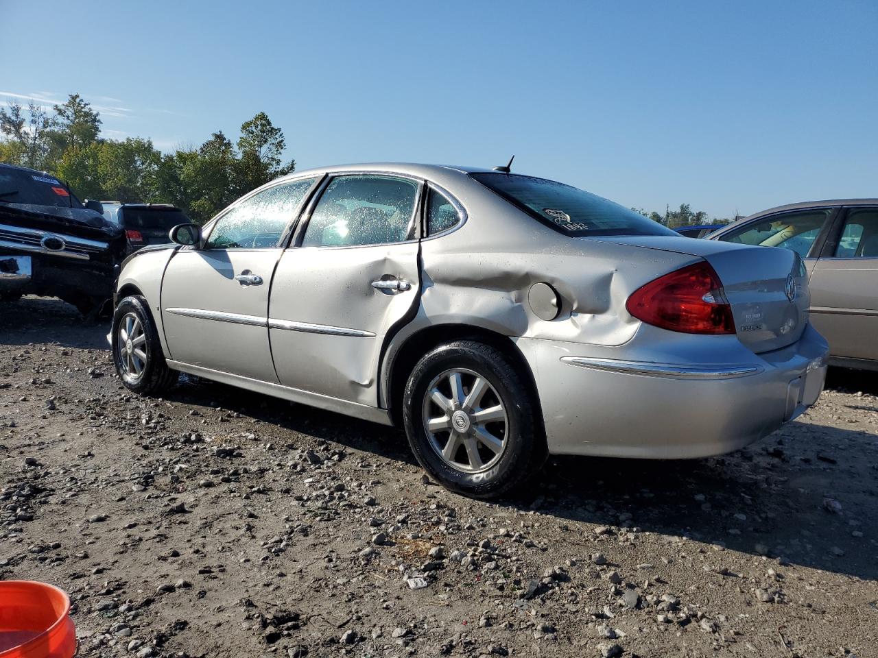 2008 Buick LaCrosse - Image 2