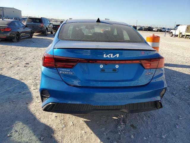 3KPF54AD0PE621079 Kia Forte GT L 7