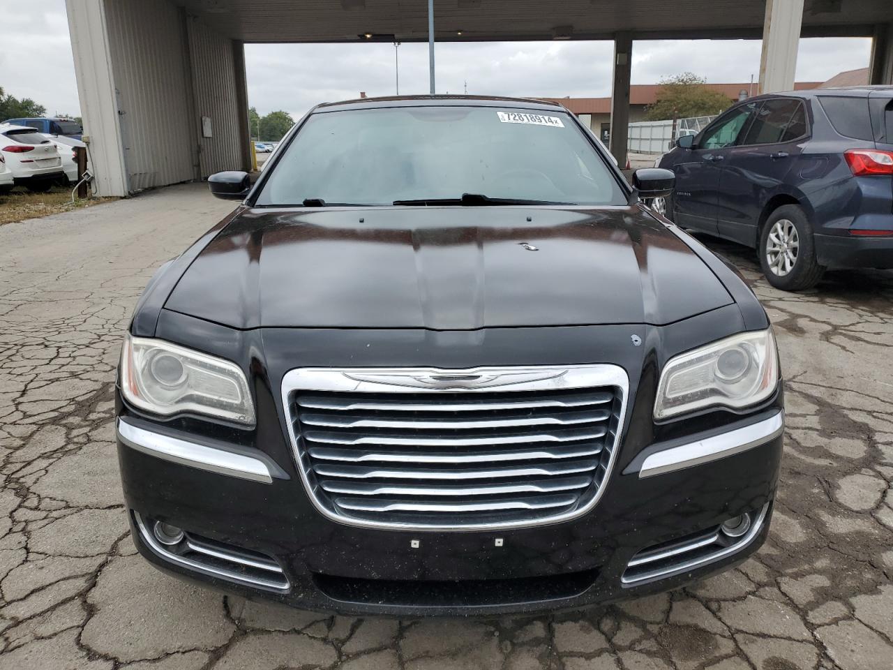 2014 Chrysler 300 - Image 5