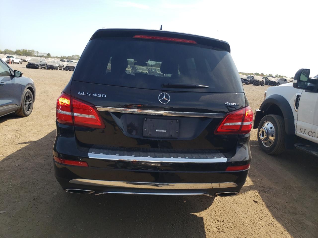 4JGDF6EE8JB069995 2018 Mercedes-Benz Gls 450 4Matic