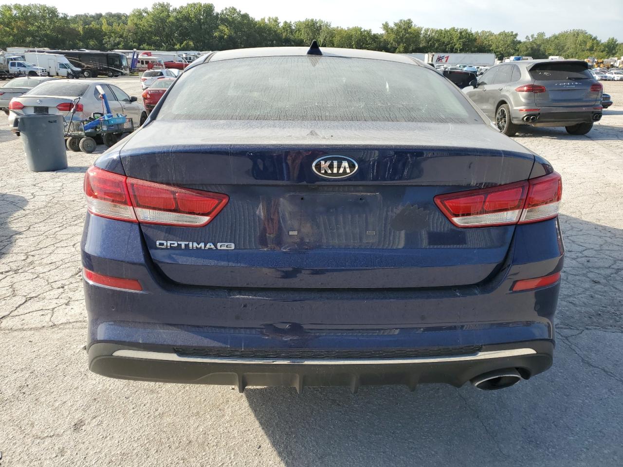 2020 Kia Optima Lx VIN: 5XXGT4L35LG399929 Lot: 69844314